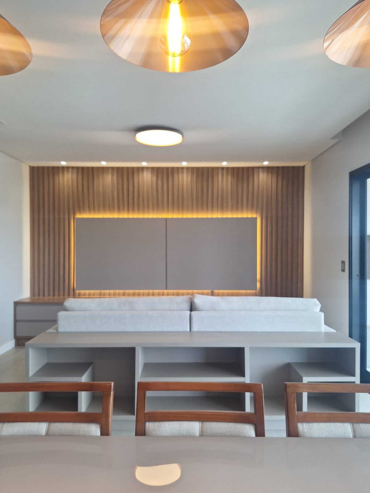 Sala de jantar — projeto de interiores de Juliana Balbim